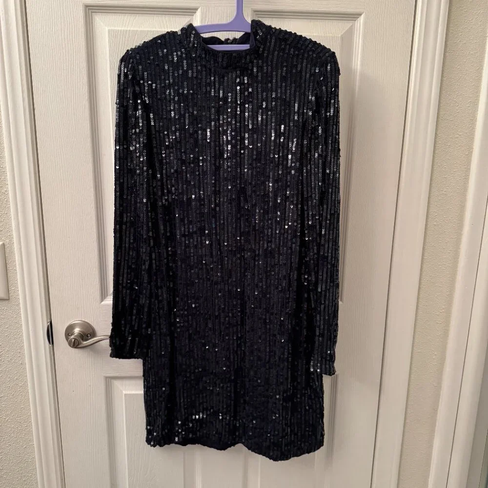 Velvet by Graham & Spencer Veda Sequin Mock Neck Shift Dress - S - Navy